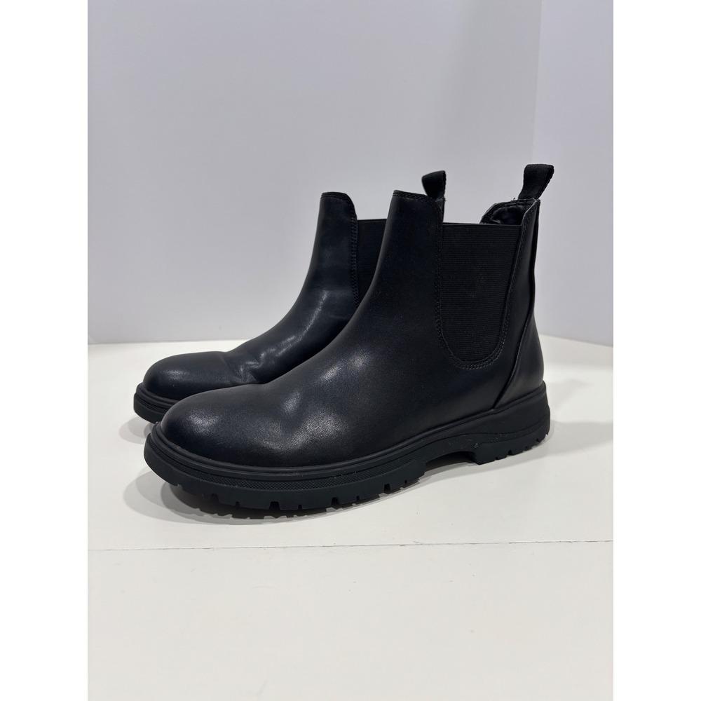 Steve Madden Womens Black Lug Sole Chelsea Ankle Boots Pull On Rounded Toe